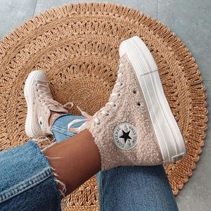 Cozy club platform converse
